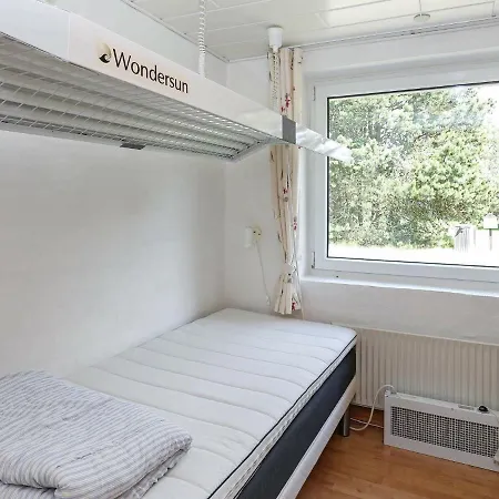 Nyaraló 4 Star Holiday Home In Hals *